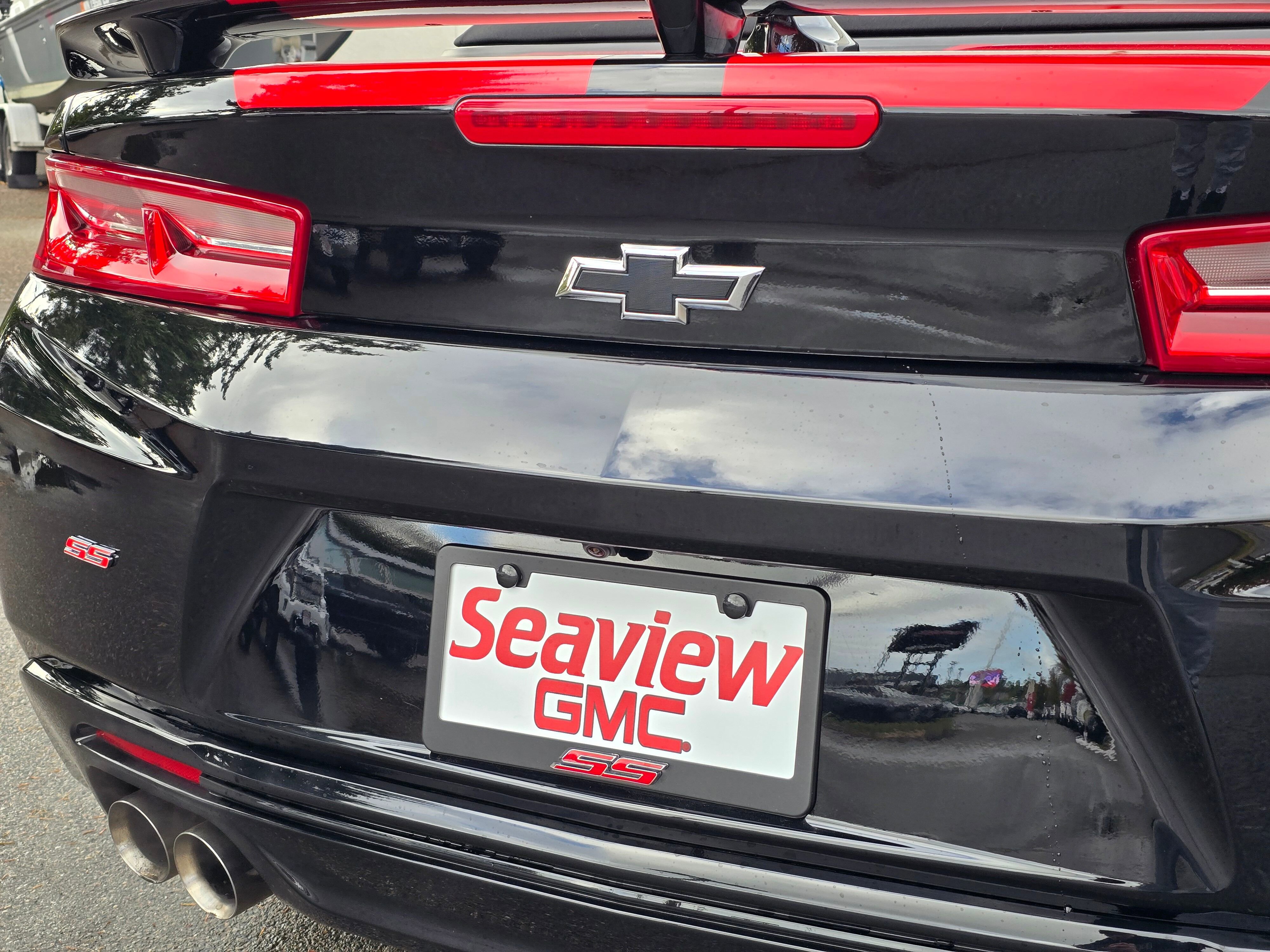 Used 2017 Chevrolet Camaro SS image 15