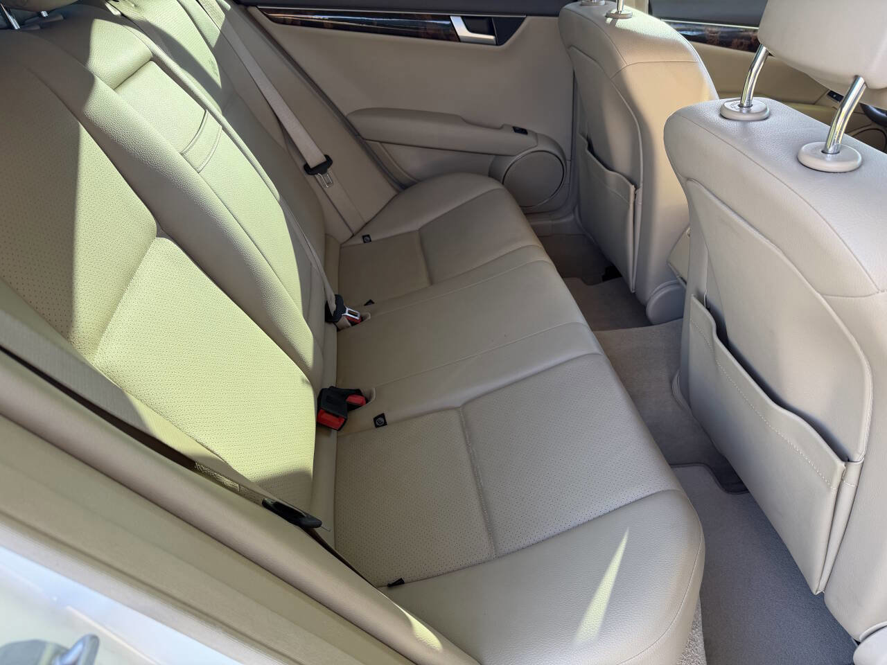 Used 2013 Mercedes-Benz C 250 Sedan image 13