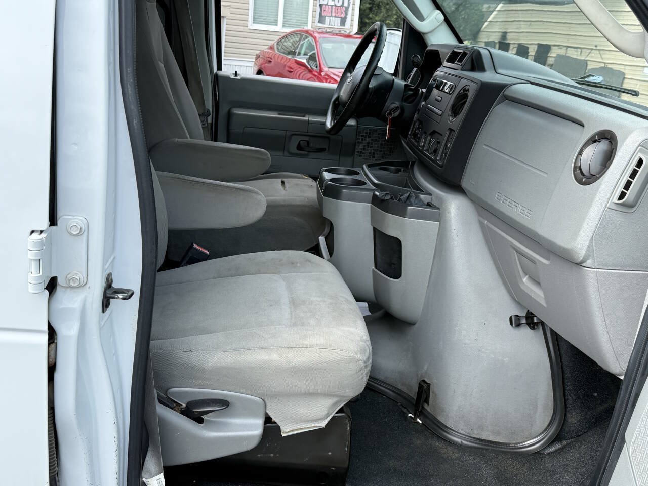Used 2011 Ford E-250 and Econoline 250 w/ PWR Group RWD image 13
