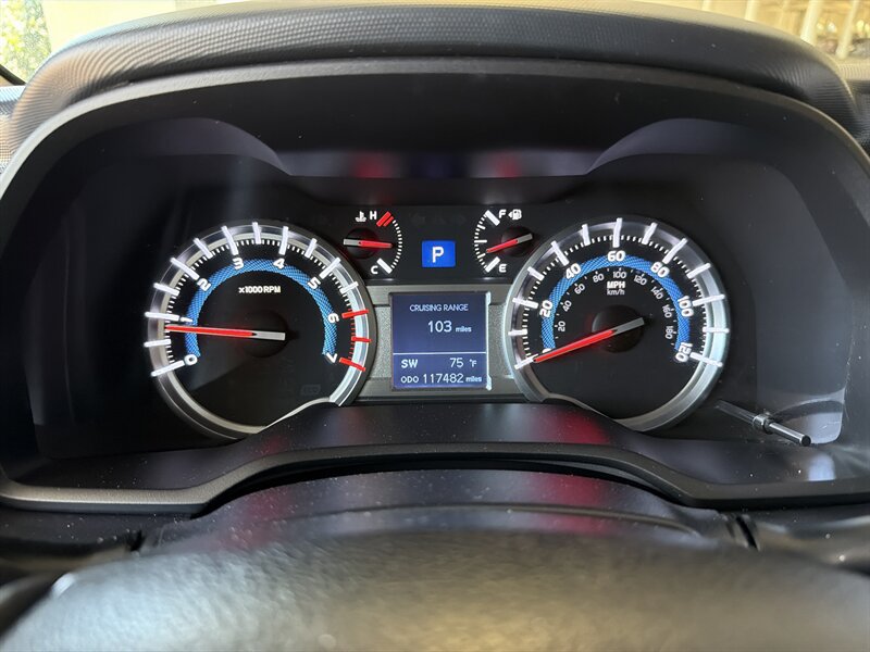 Used 2016 Toyota 4Runner SR5 Premium RWD image 24