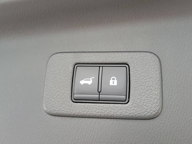 Used 2024 Nissan Armada SL w/ Midnight Edition Package RWD image 8