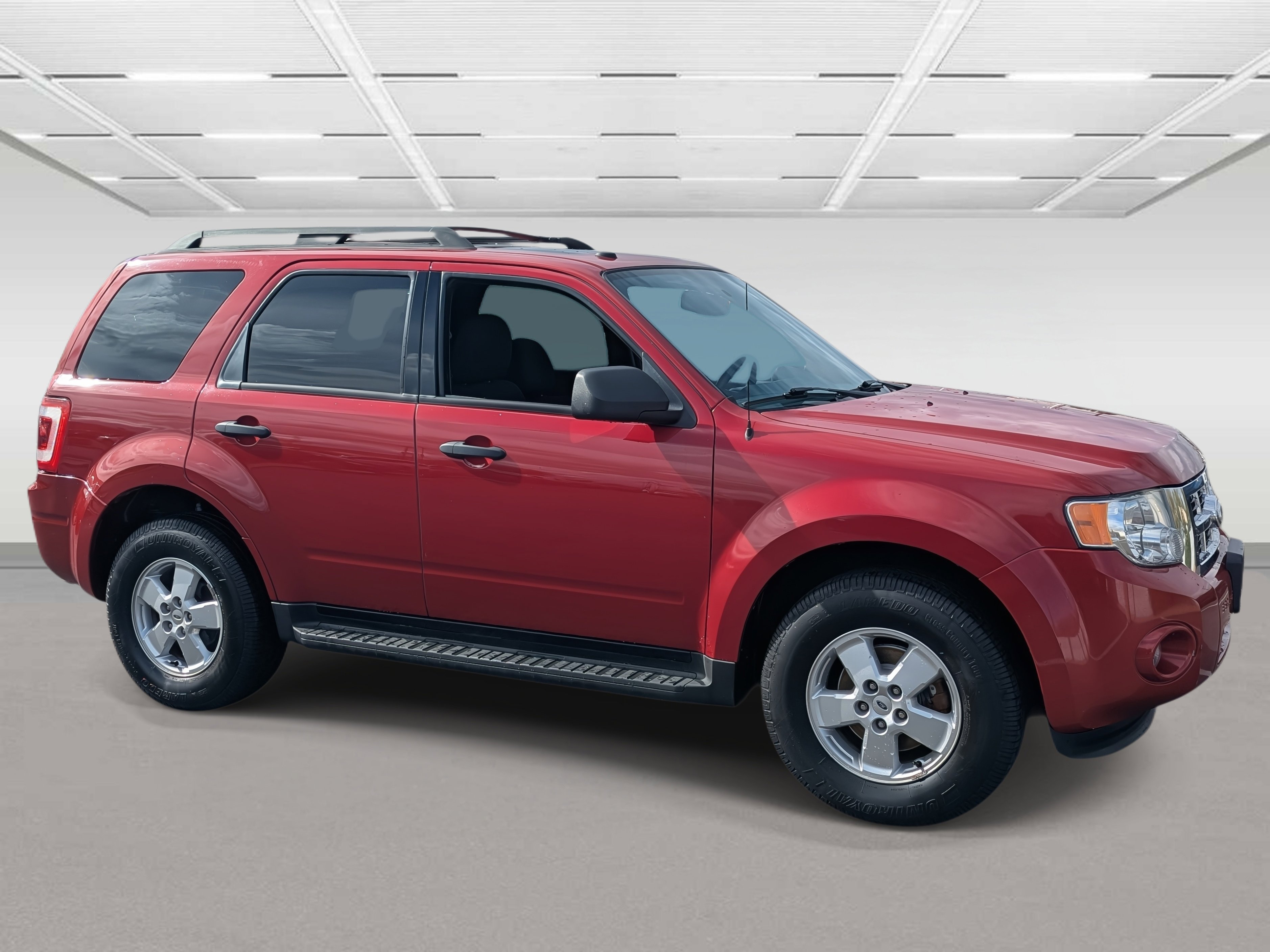 Used 2010 Ford Escape XLT image 7