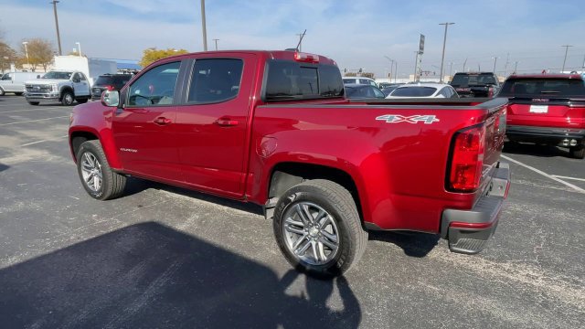 Used 2021 Chevrolet Colorado LT w/ LT Convenience Package AWD/4WD image 8