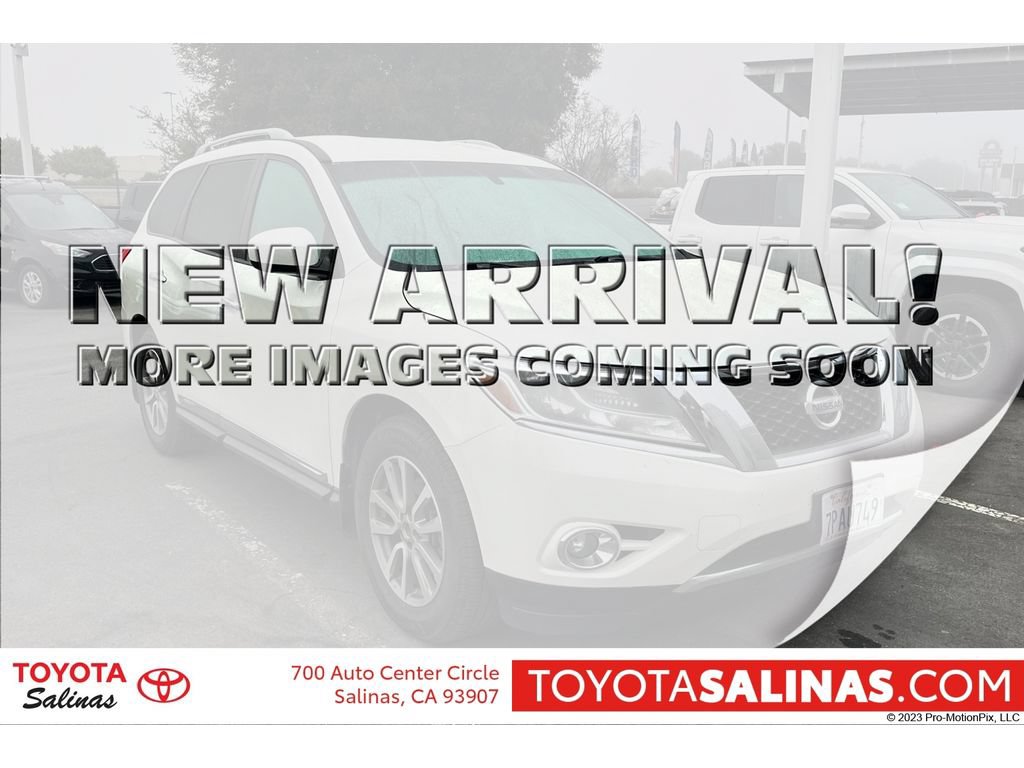 Used 2015 Nissan Pathfinder SL w/ SL Tech Package