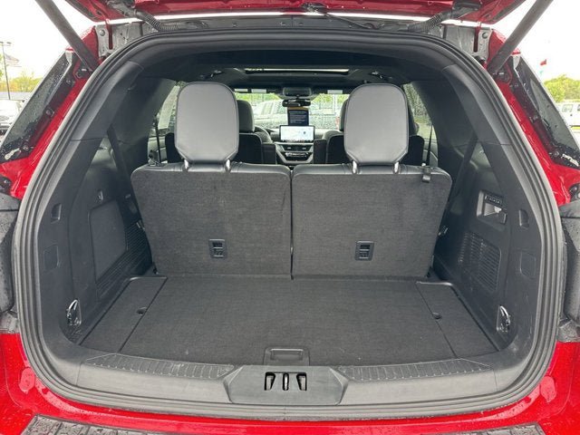 Certified 2025 Ford Explorer ST w/ Sun And Sound Package AWD/4WD image 9