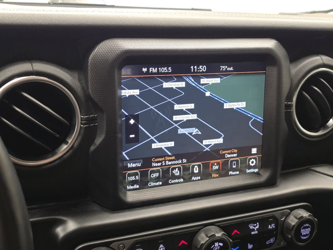 Used 2020 Jeep Gladiator Overland image 32
