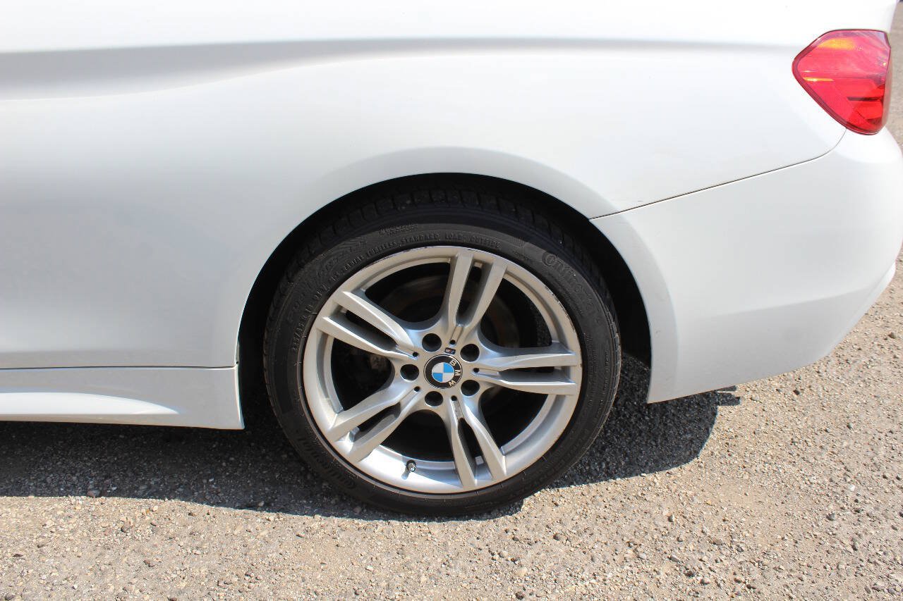 Used 2015 BMW 428i xDrive Coupe AWD/4WD image 25