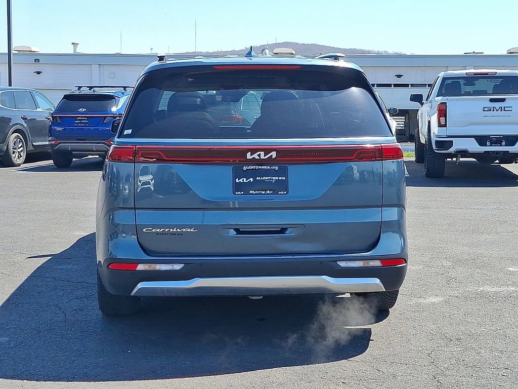 Certified 2022 Kia Carnival SX Prestige image 5