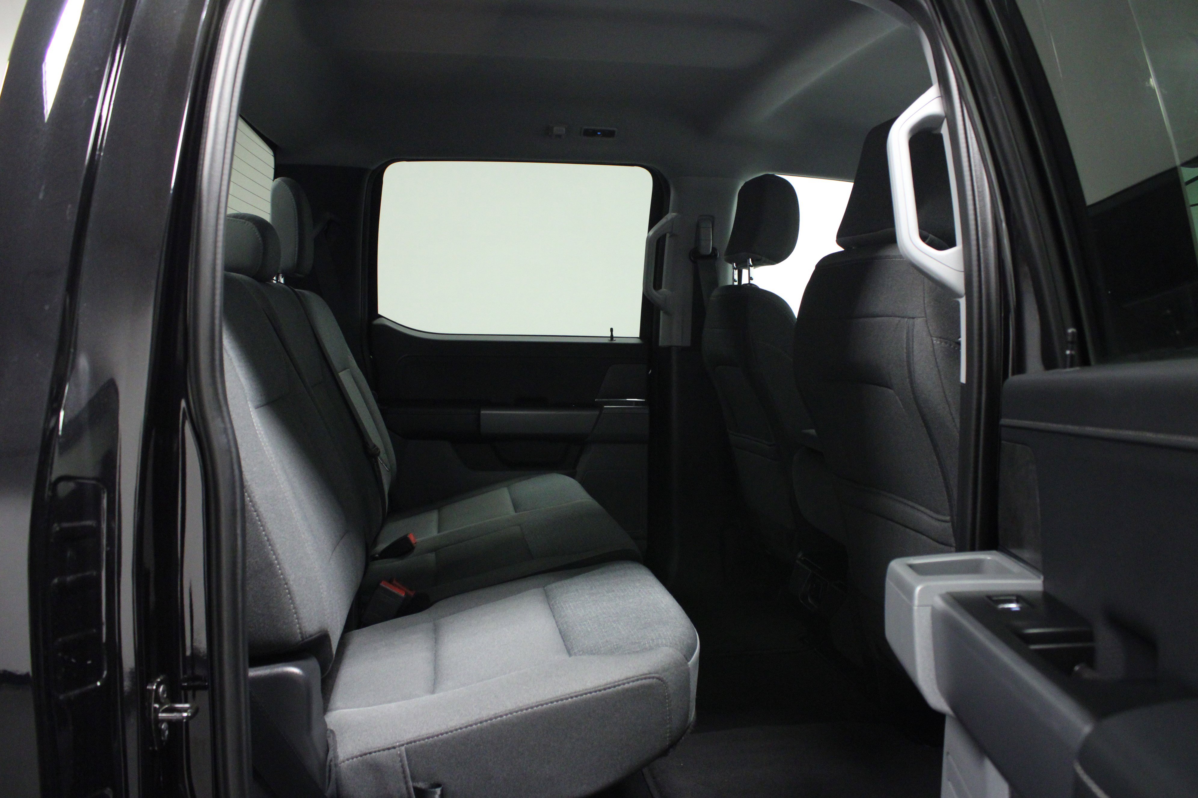 Used 2025 Ford F150 XLT w/ Equipment Group 301A Standard image 15