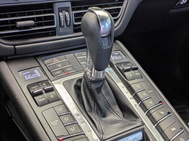 Used 2021 Porsche Macan AWD/4WD image 12