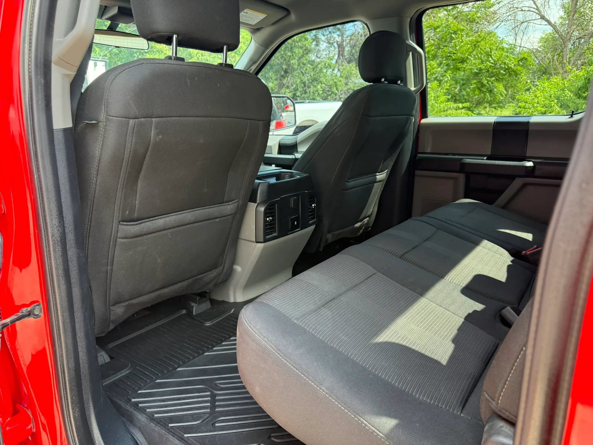 Used 2019 Ford F150 XL w/ Equipment Group 101A Mid AWD/4WD image 13