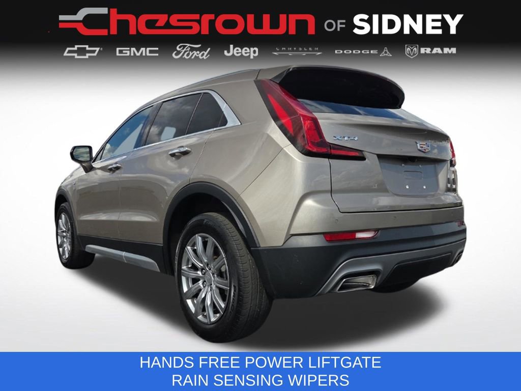 Used 2023 Cadillac XT4 Premium Luxury w/ Cold Weather Package FWD image 15
