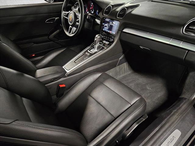 Used 2018 Porsche 718 Cayman image 15