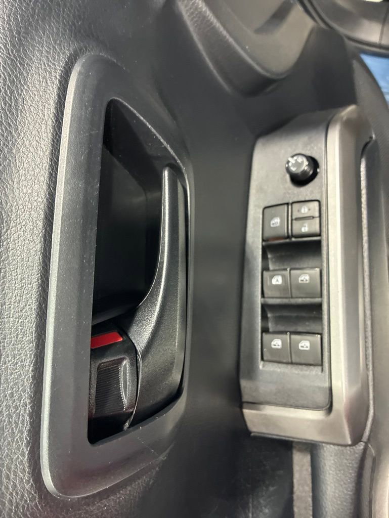 Used 2019 Toyota Tacoma SR5 AWD/4WD image 22