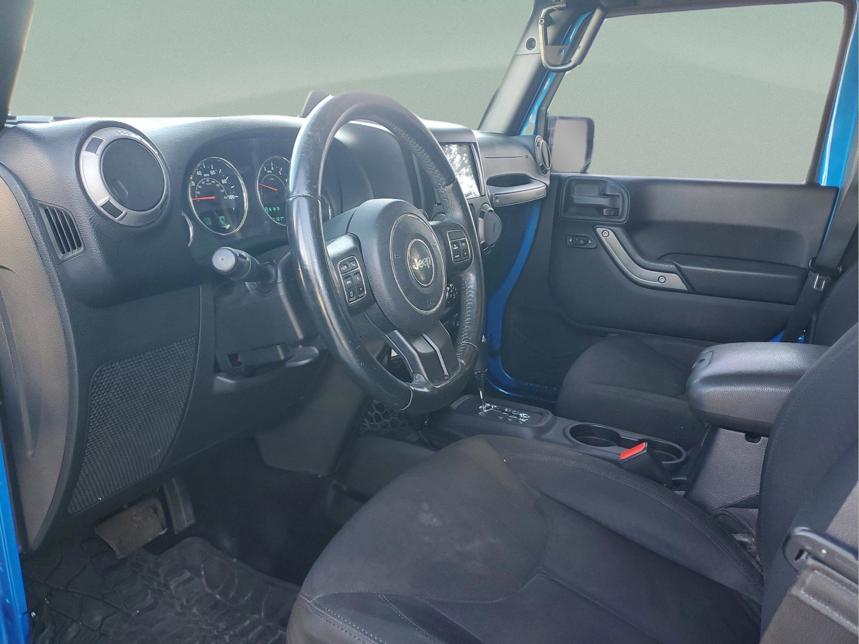 Used 2015 Jeep Wrangler Unlimited Sport AWD/4WD image 13