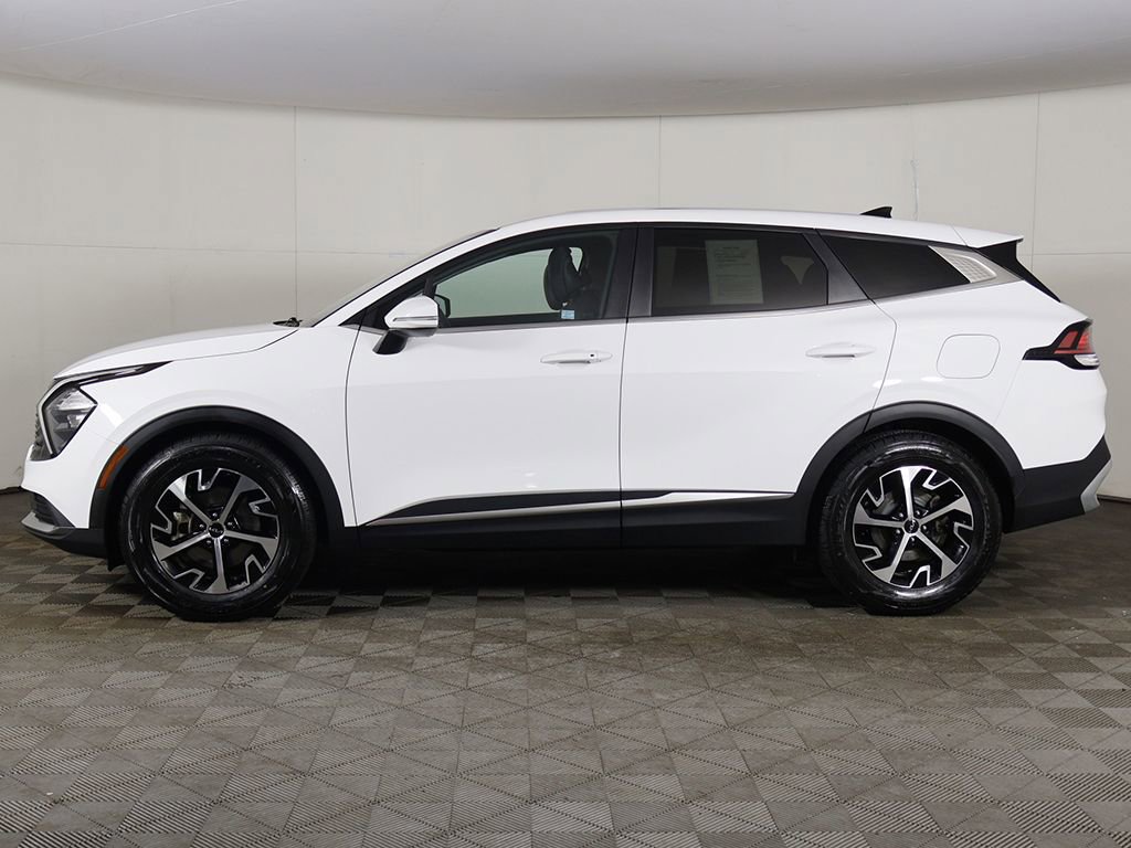 Used 2023 Kia Sportage EX image 17