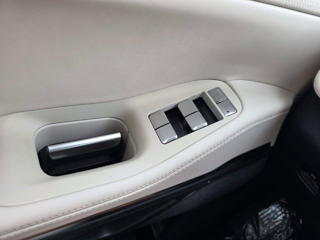 New 2027 Lincoln Navigator L Reserve w/ Jet Appearance Package RWD image 14