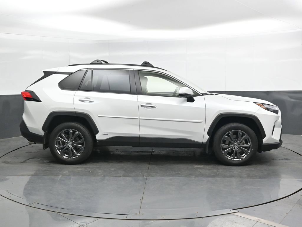 Used 2024 Toyota RAV4 Limited w/ Advanced Technology Package AWD/4WD image 5