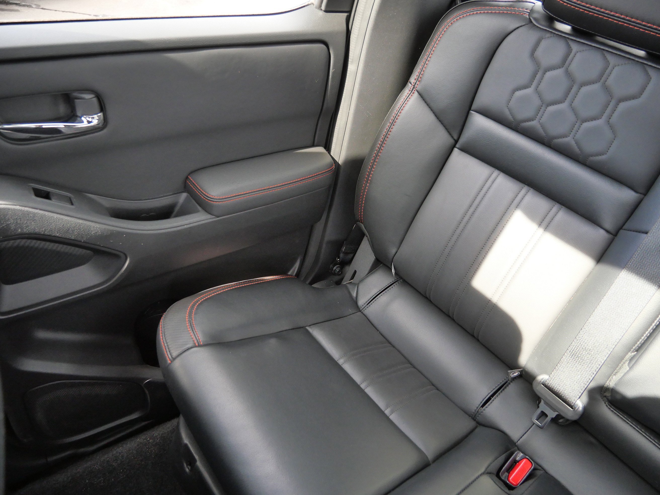 Used 2023 Nissan Frontier PRO-4X w/ Pro-4X Premium Package image 12