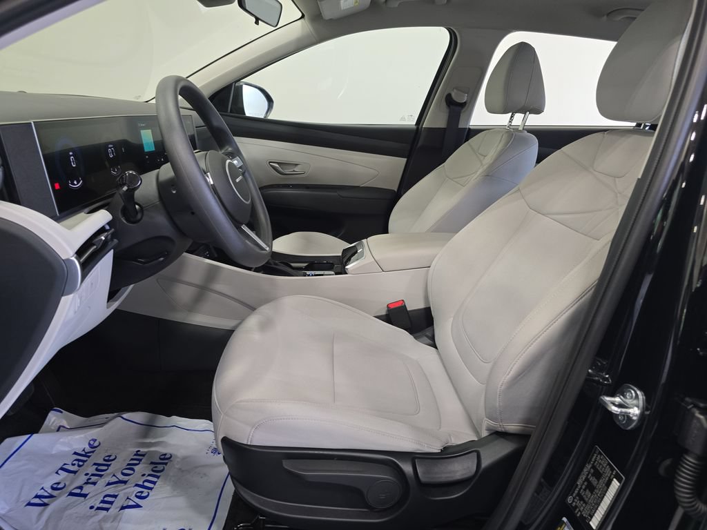 Certified 2026 Hyundai Tucson SE AWD/4WD image 9