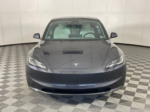 Used 2025 Tesla Model 3 Long Range RWD image 2