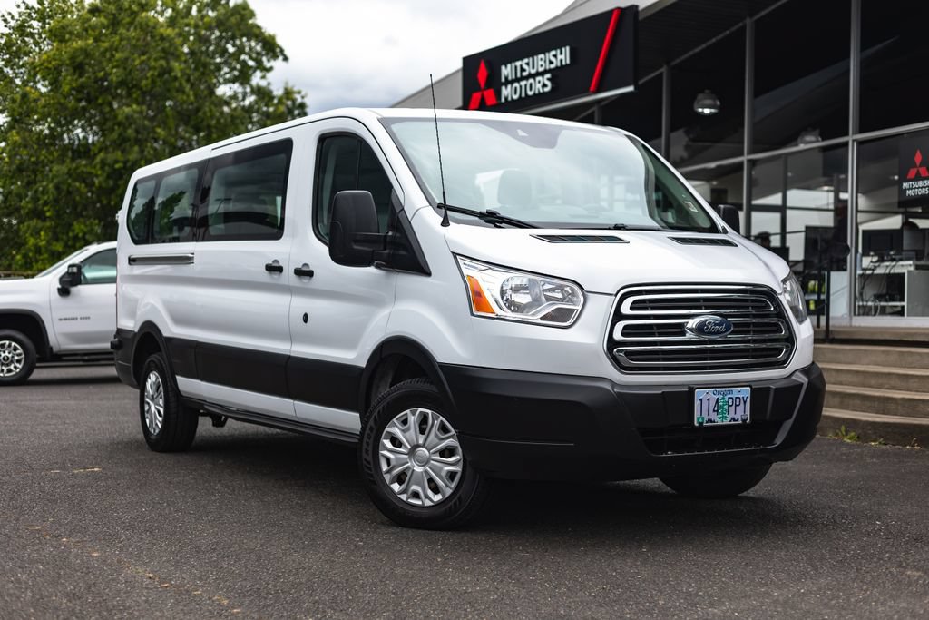 Used 2019 Ford Transit 350 XLT RWD image 1