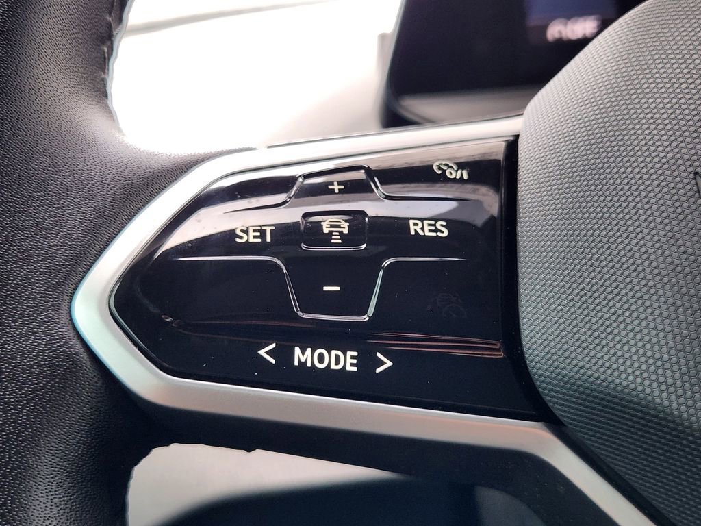 Certified 2023 Volkswagen ID.4 Pro S Plus AWD/4WD image 22