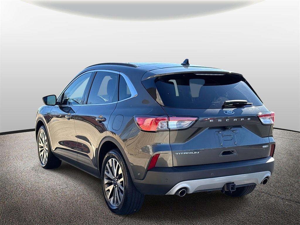 Used 2020 Ford Escape Titanium image 6