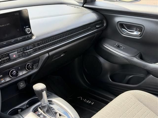 Used 2023 Honda HR-V LX image 12