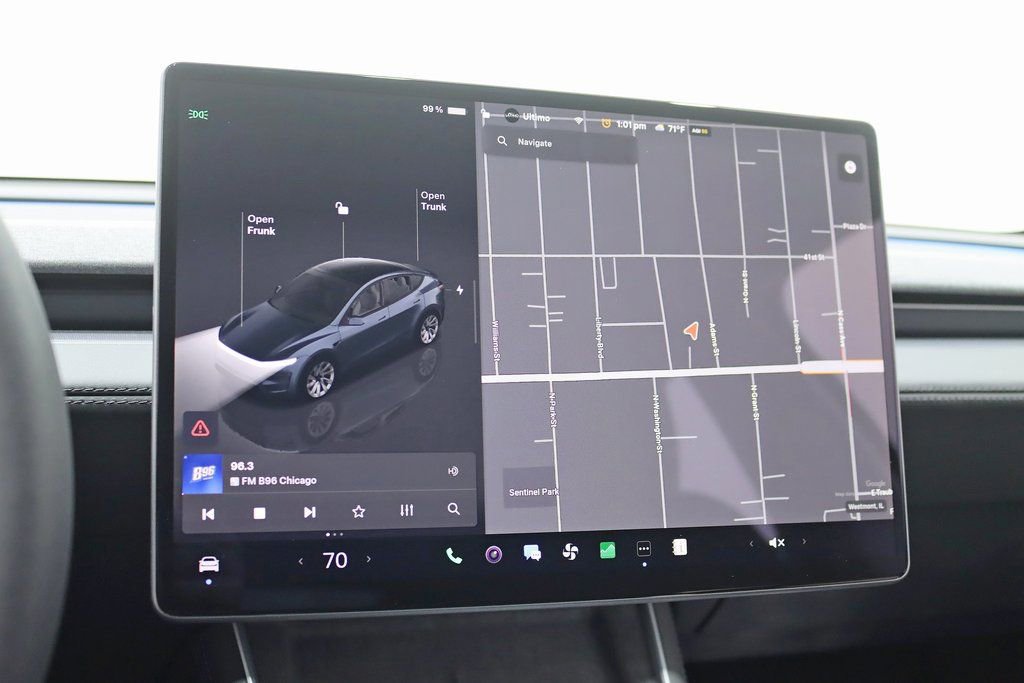 Used 2026 Tesla Model Y Long Range image 16