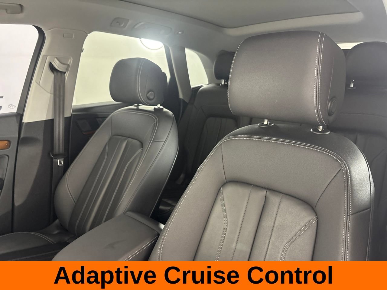 Used 2023 Audi Q5 2.0T Premium w/ Convenience Package AWD/4WD image 13