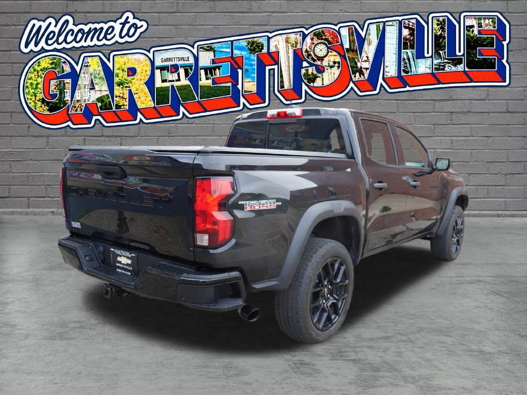 Used 2024 Chevrolet Colorado Trail Boss w/ LPO, Dark Essentials Package AWD/4WD image 4