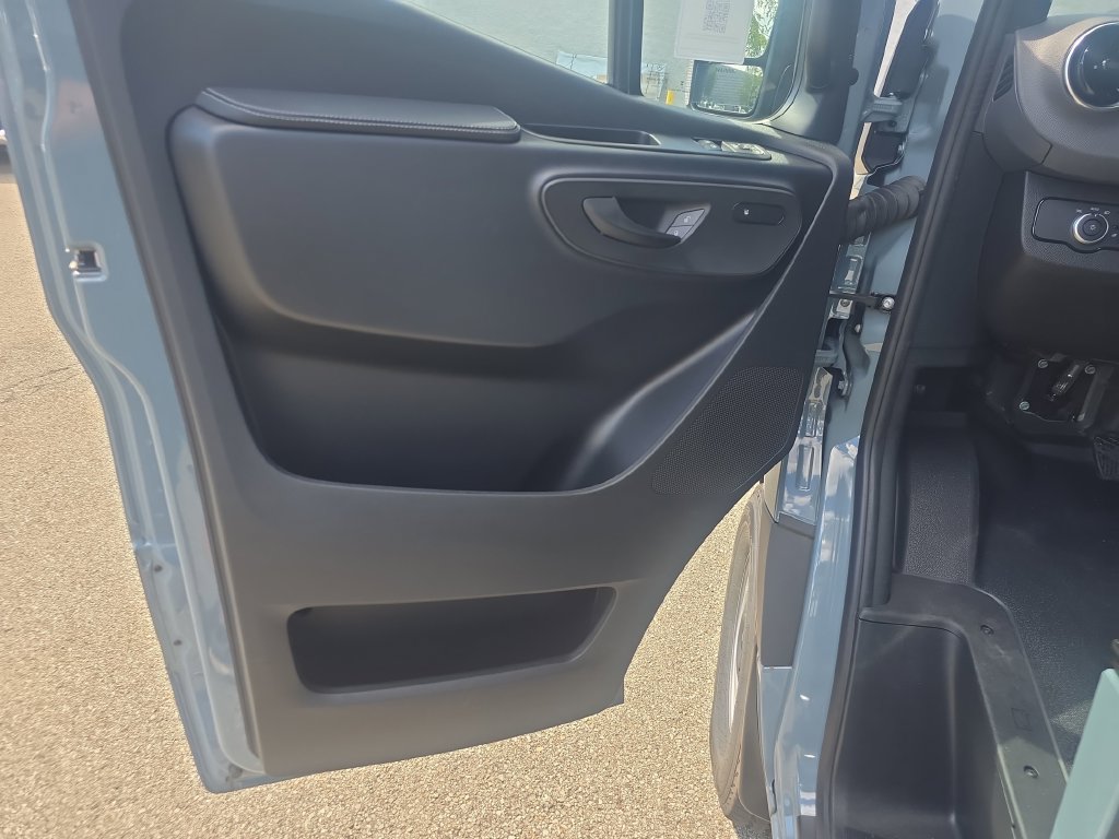 New 2026 Mercedes-Benz Sprinter 2500 image 10