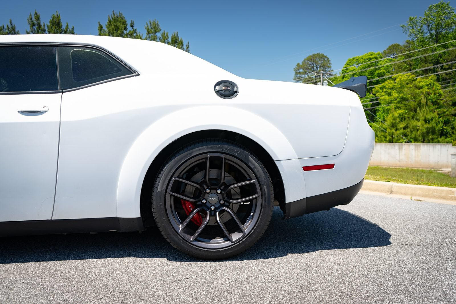 Used 2019 Dodge Challenger SRT Hellcat RWD image 15
