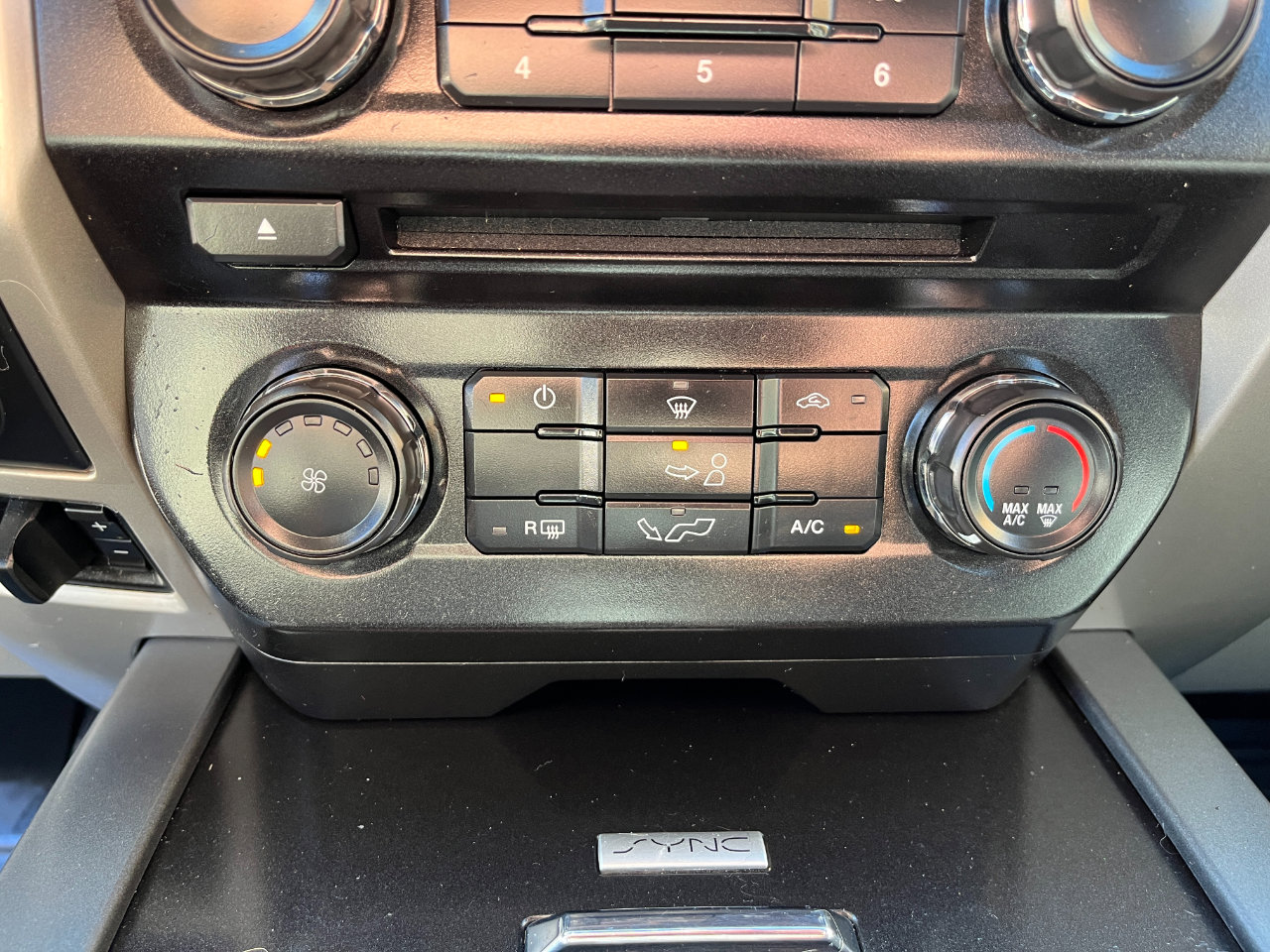 Used 2018 Ford F150 XLT w/ Equipment Group 301A Mid image 22