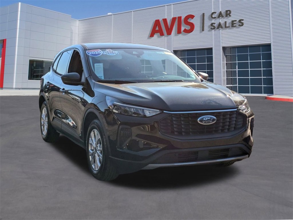 Used 2025 Ford Escape Active image 2
