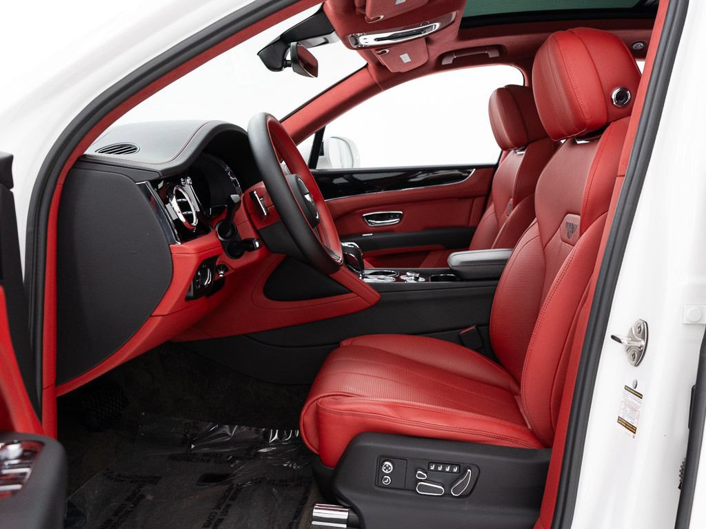 Certified 2023 Bentley Bentayga AWD/4WD image 14