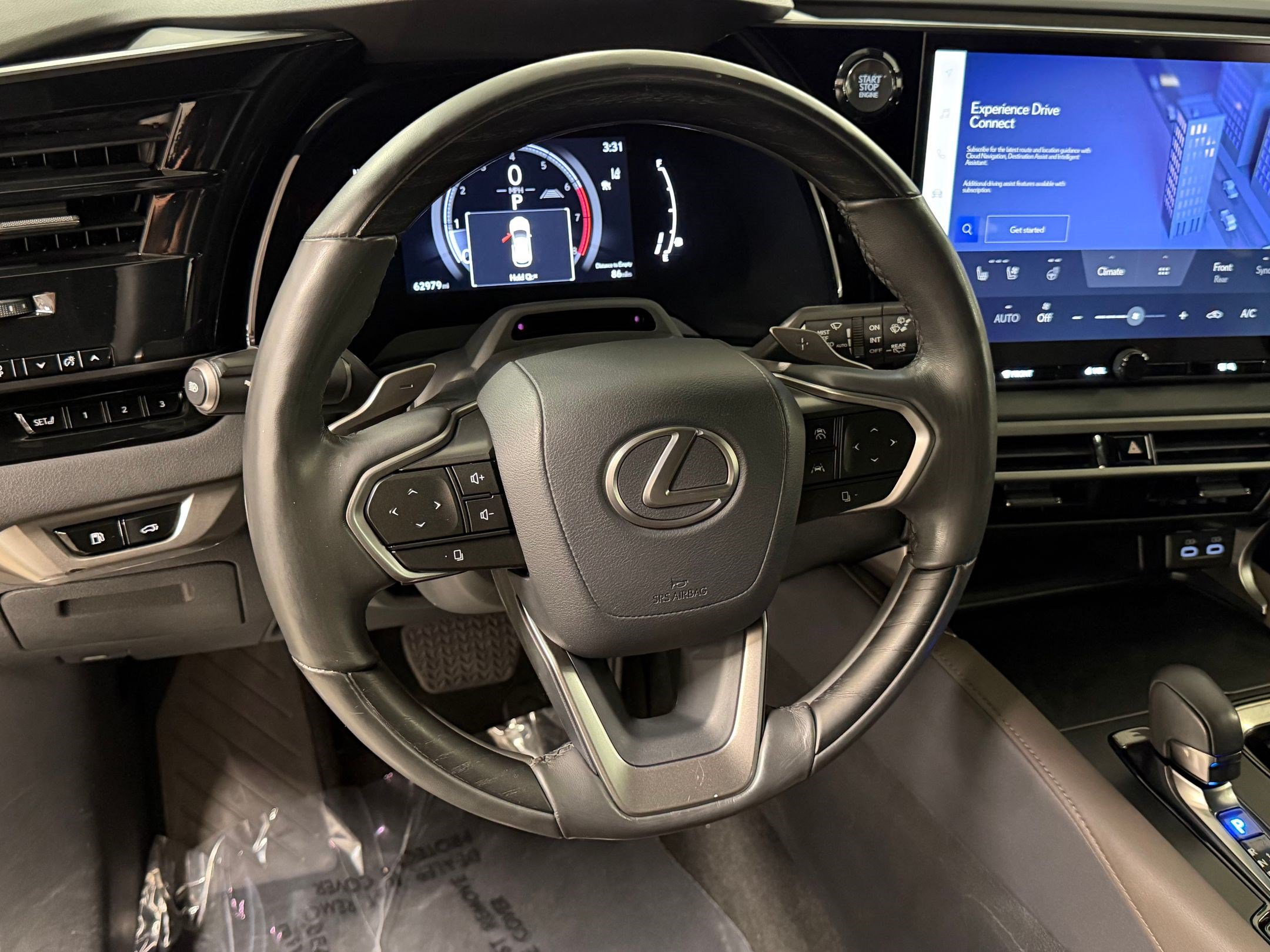 Used 2023 Lexus RX 350 FWD w/ Cold Area Package image 4