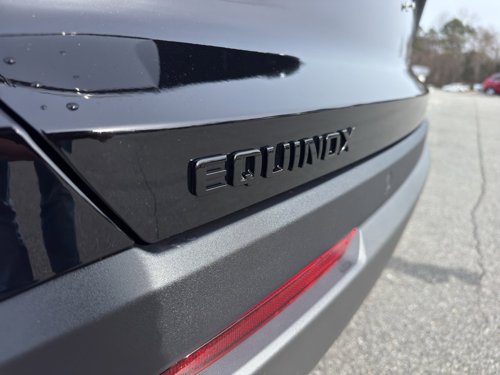 New 2026 Chevrolet Equinox LT w/ Midnight Edition image 6