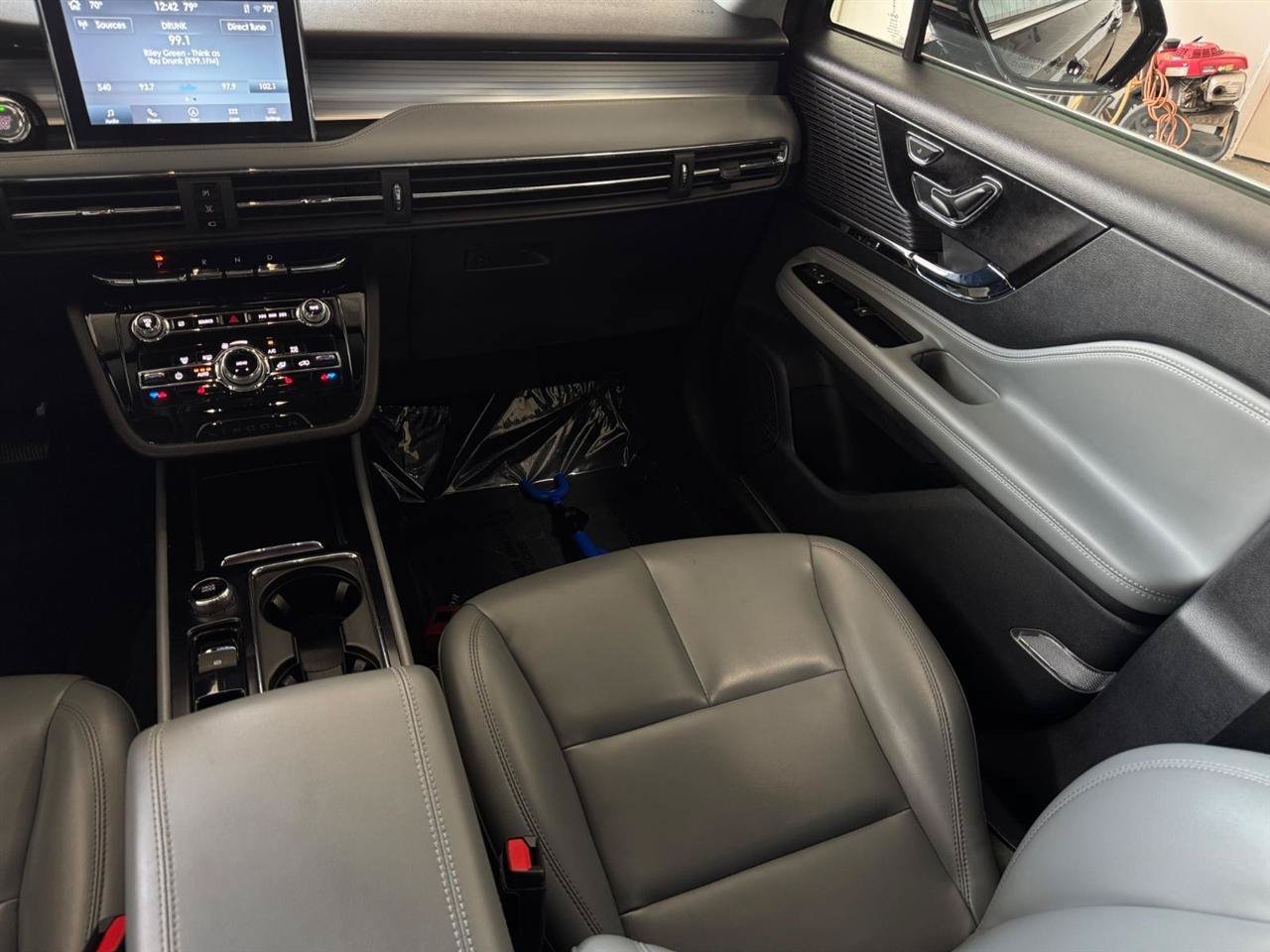 Used 2021 Lincoln Corsair AWD w/ Towing Package I image 6