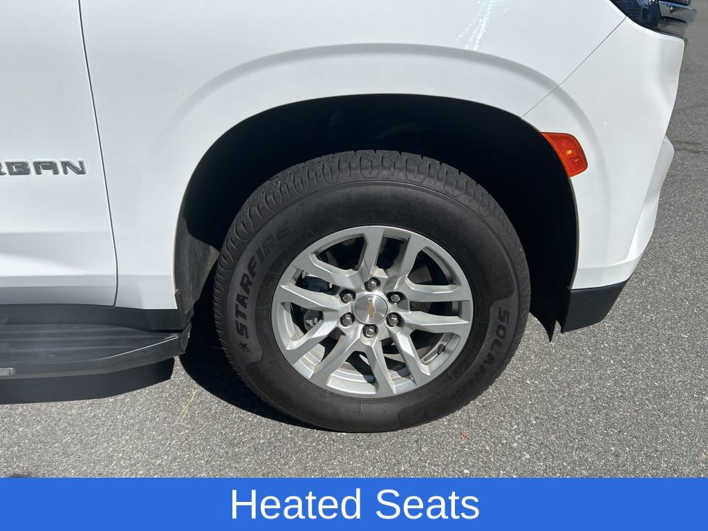 Used 2024 Chevrolet Suburban LT image 5