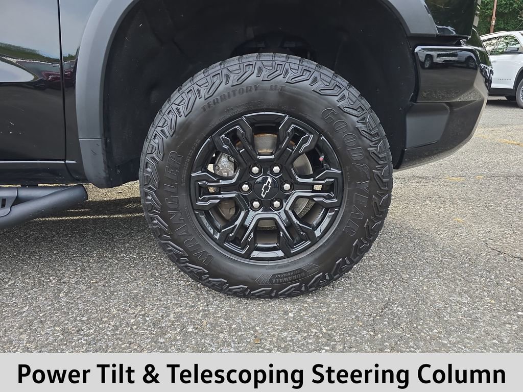 Used 2022 Chevrolet Silverado 1500 ZR2 w/ Technology Package image 2