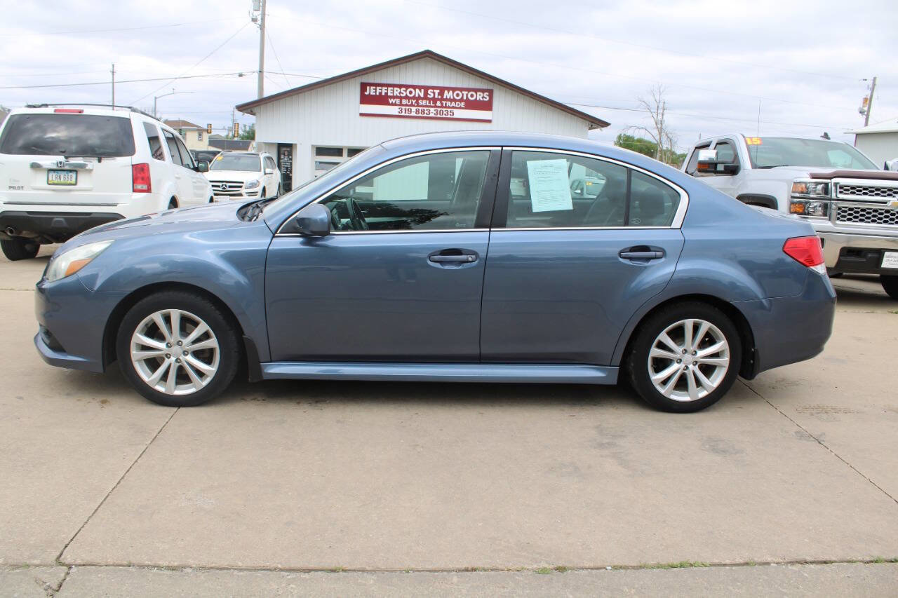 Used 2013 Subaru Legacy 2.5i Premium w/ Popular Pkg 2