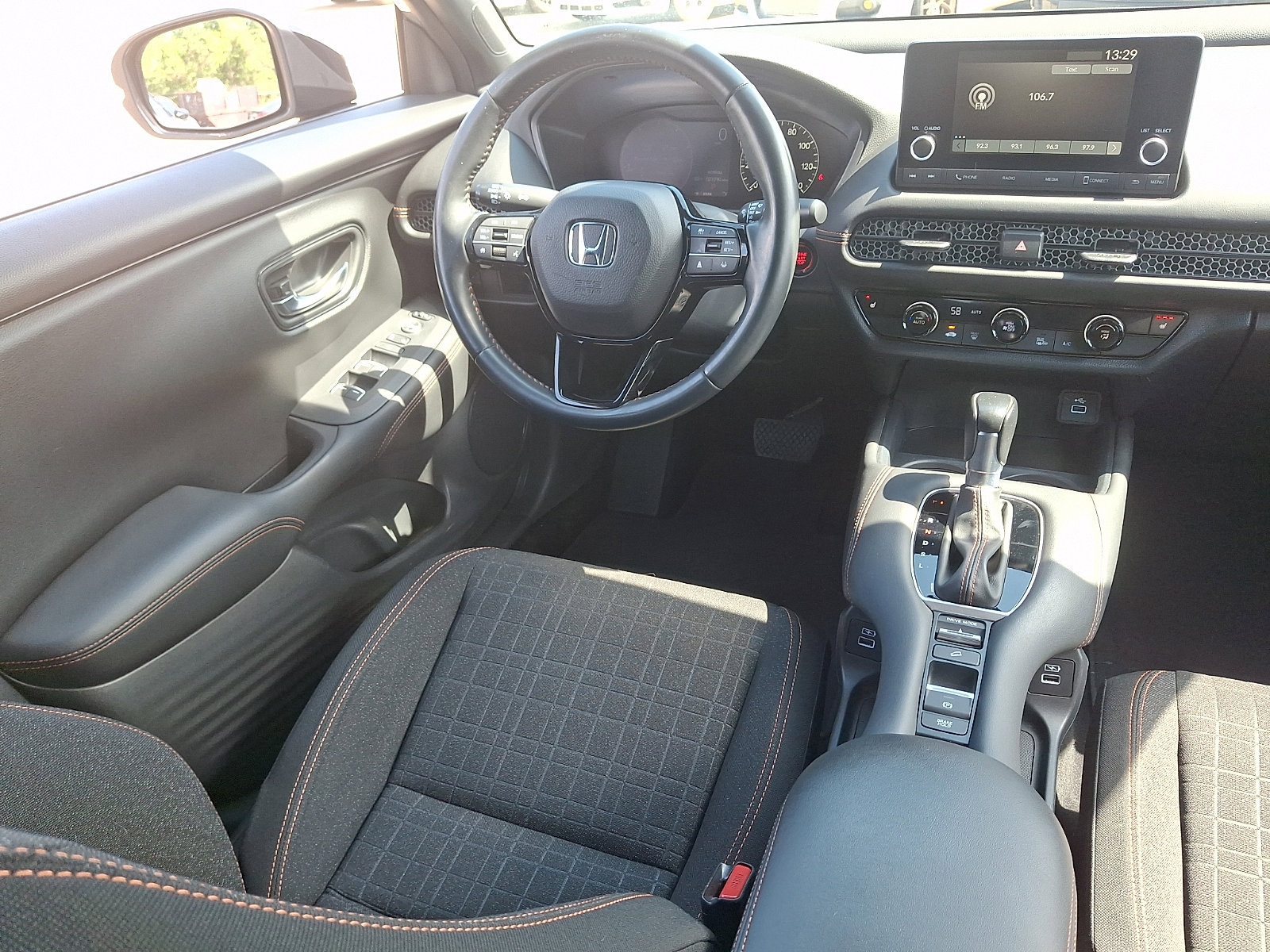 Used 2023 Honda HR-V Sport image 14