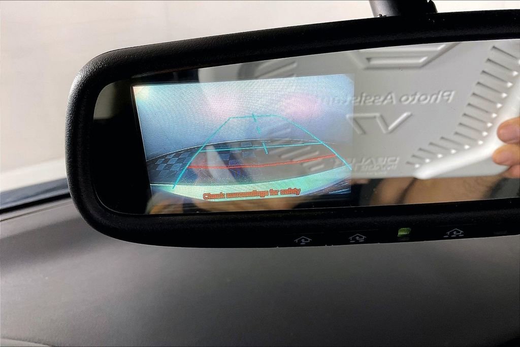 Used 2013 Lexus CT 200h FWD image 21