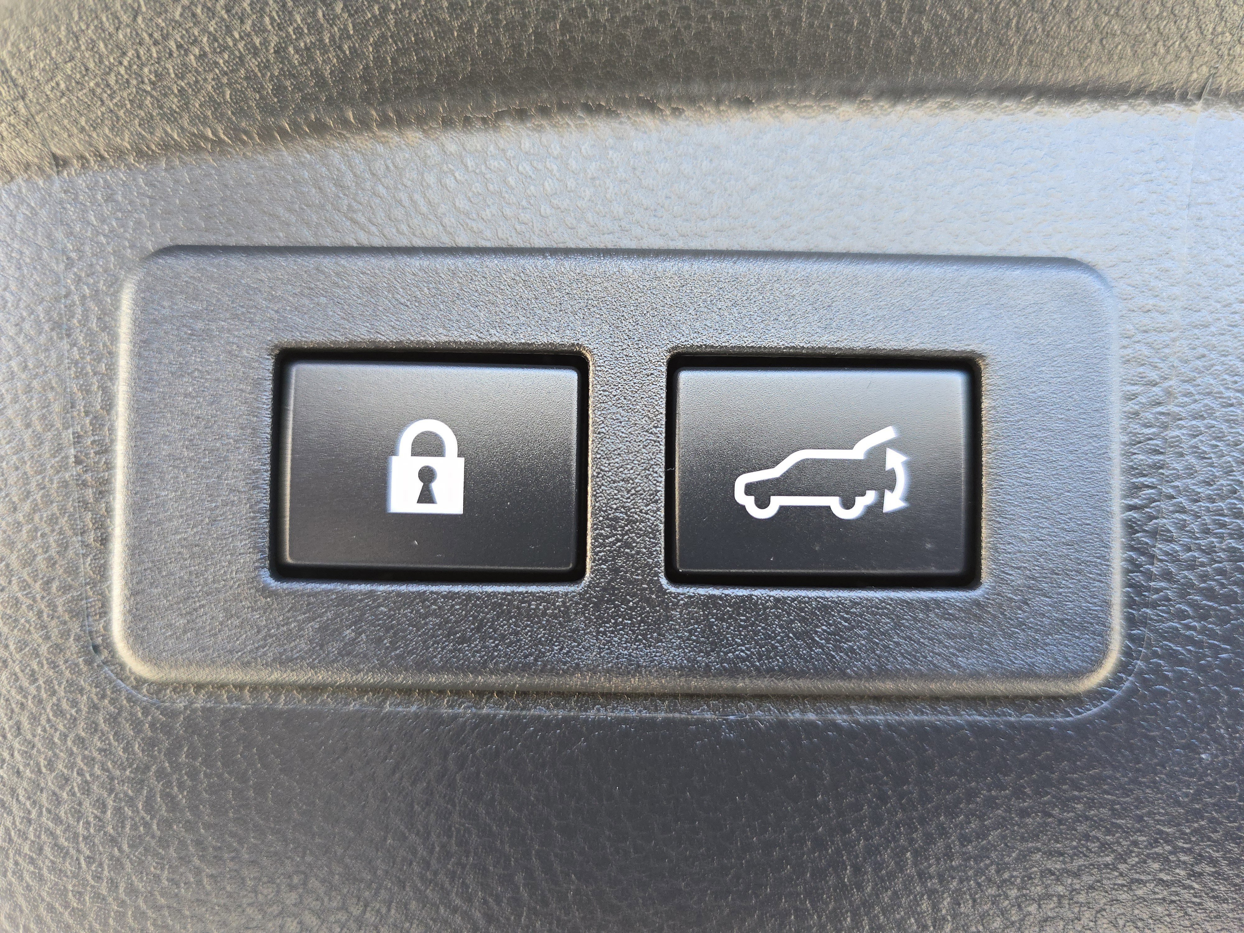 Certified 2025 Subaru Outback Premium w/ Popular Package #1A image 16