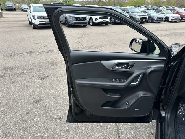 Used 2019 Chevrolet Blazer LT w/ Sun and Wheels Package AWD/4WD image 27