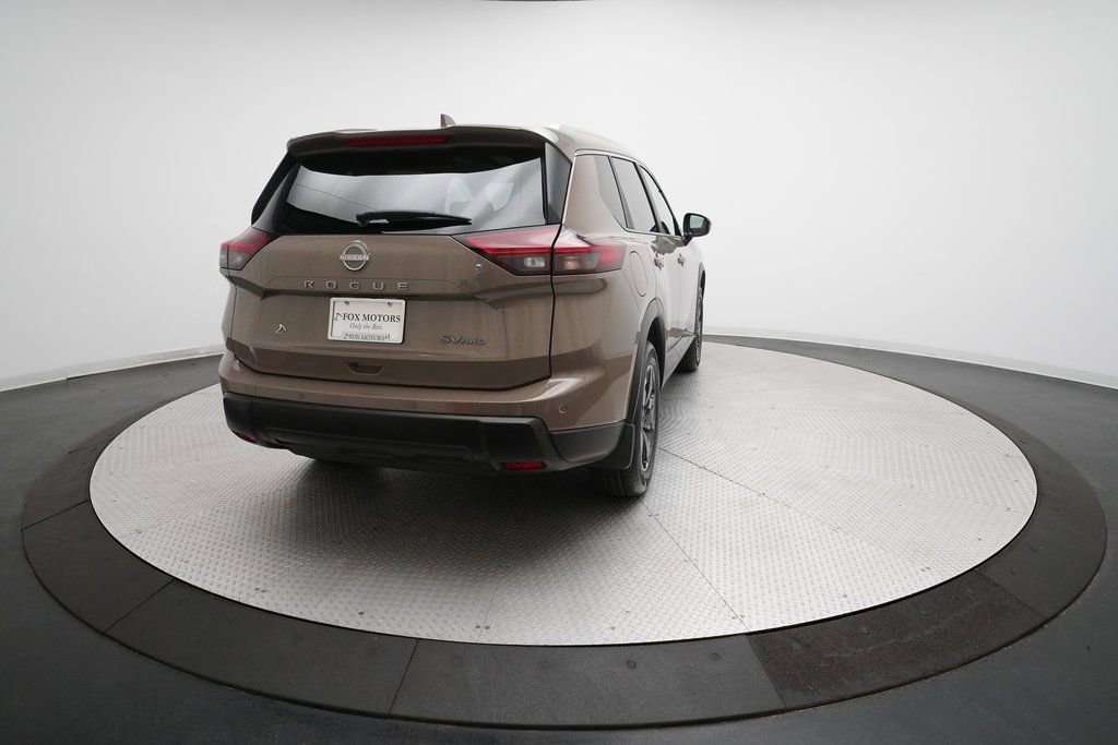 Certified 2024 Nissan Rogue SV w/ SV Premium Package image 37