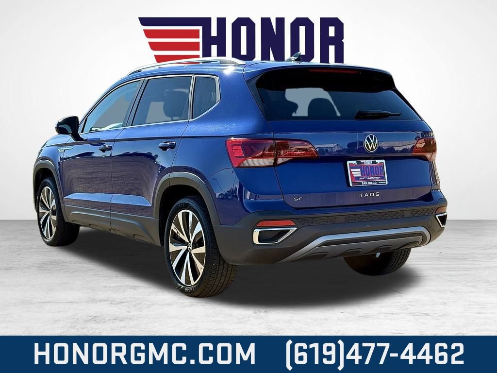 Used 2024 Volkswagen Taos SE image 5
