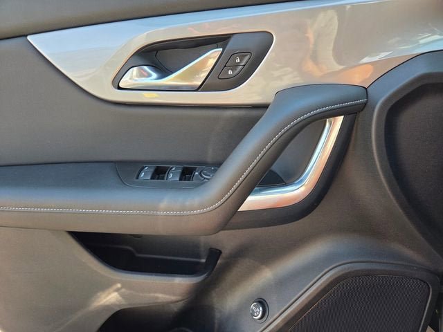 Used 2023 Chevrolet Blazer LT w/ Convenience Package FWD image 32